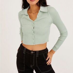 UO mint green cropped top button up with collar sweater top style